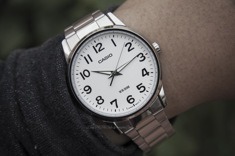 Chiếc đồng hồ được hoàn thiện một cách tỉ mỉ, đem lại sự sang trọng, mạnh mẽ, lịch lãm - MTP-1303D-7BVDF