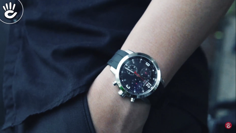 Với kiểu dáng thanh lịch, sang trọng, mạnh mẽ cùng thiết kế cao cấp thì đồng hồ Tissot PRC 200 với mức giá khá cao 
