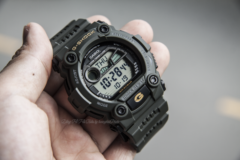 Đồng hồ được thiết kế bởi mặt kính khoáng cho khả năng chịu lực, chống va đập tốt -G-7900-3DR