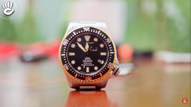 Phiên bản đồng hồ lặn đến từ mẫu Orient RA-EL0003B00B