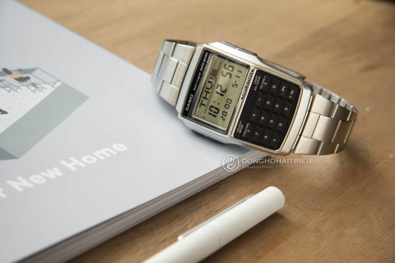 Casio DBC-32D-1ADF là mẫu đồng hồ được giới trẻ yêu thích với thiết kế hoài cổ