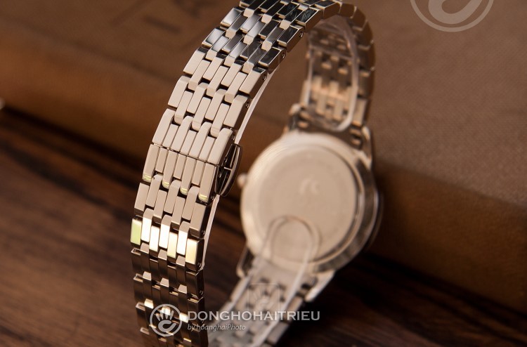 Review đồng hồ nữ Doxa D158SWH | Bộ sưu tập mặt xà cừ siêu đẹp-Hình6