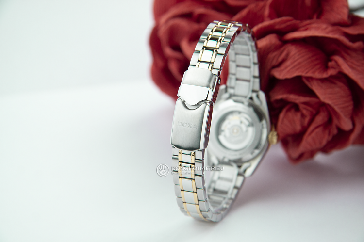 Đồng hồ Doxa D123TCM thiết kế sang trọng dành cho phái đẹp hình 4