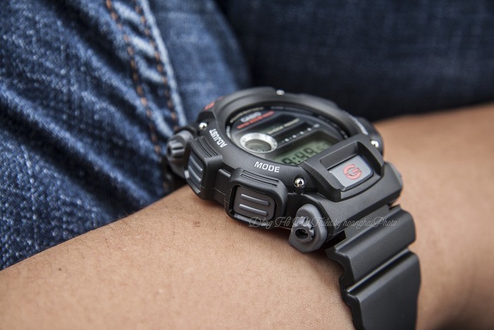 Trẻ trung với mặt số điện tử của đồng hồ G-Shock DW-9052-1VDR - Ảnh: 4