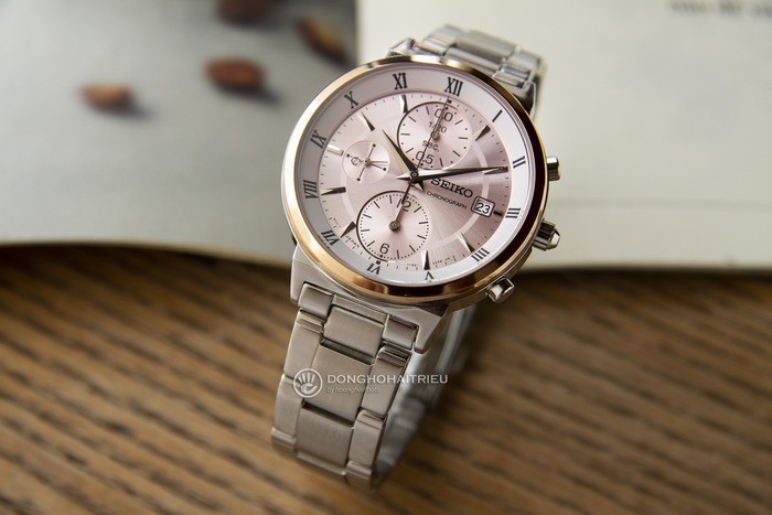 Review đồng hồ Seiko SNDV30P1 mặt hồng 6 kim thời trang - Ảnh: 1