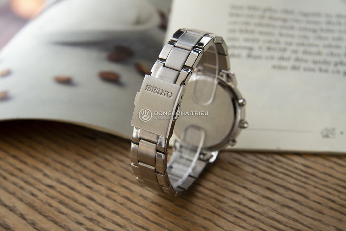 Review đồng hồ Seiko SNDV30P1 mặt hồng 6 kim thời trang - Ảnh: 3