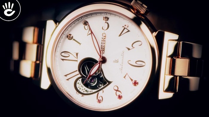 Đồng hồ Seiko SSA834J1 Nữ tính với các viên đá hồng - Ảnh 1