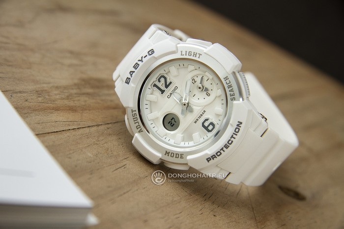 Review đồng hồ Baby-G BGA-210-7B4DR dây vỏ nhựa tone trắng - Ảnh 1