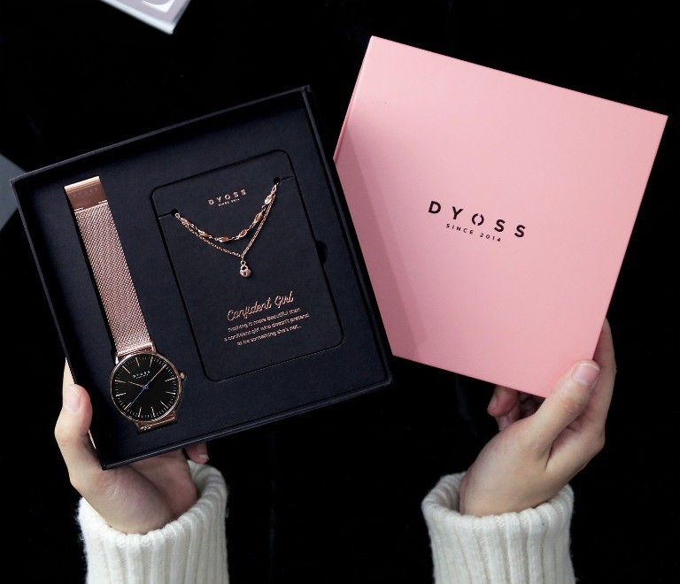 Đồng hồ Dyoss giá rẻ cho phép khách hàng tự thiết kế riêng