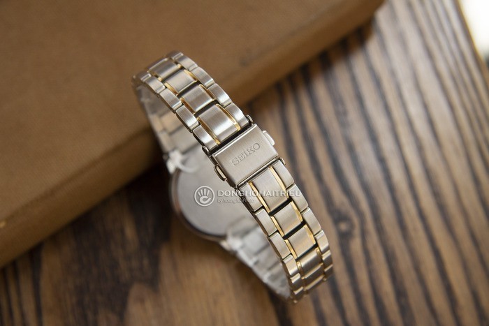 Review đồng hồ Seiko SUT230P1 kim chỉ và vạch số thanh mãnh mạ vàng - Ảnh 3