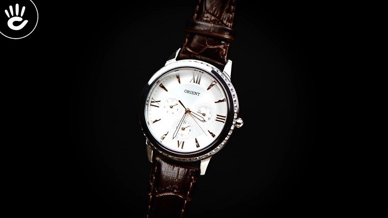 Review đồng hồ Orient FSW03005W0: Chronograph cho nữ độc đáo-1