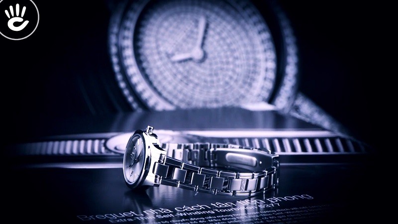 Review đồng hồ Citizen EL3030-59A: Dây đeo kim loại, giá rẻ-3